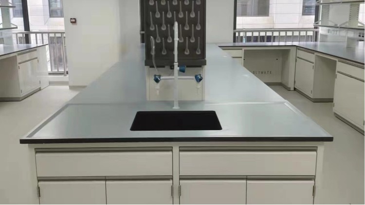 現(xiàn)代實驗室應(yīng)當(dāng)如何來設(shè)計？