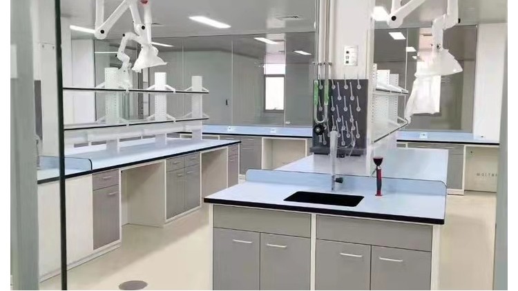 實驗室使用陶瓷臺面有什么優(yōu)點？-瑞斯達(dá)實驗室