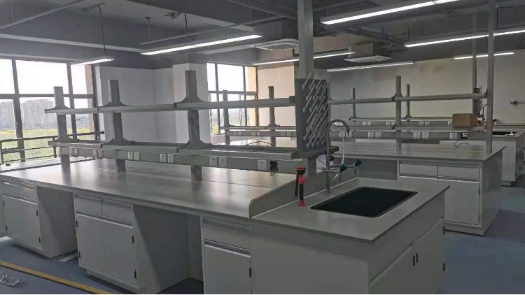 實驗室建設(shè)設(shè)計實驗室工作臺有什么要求？